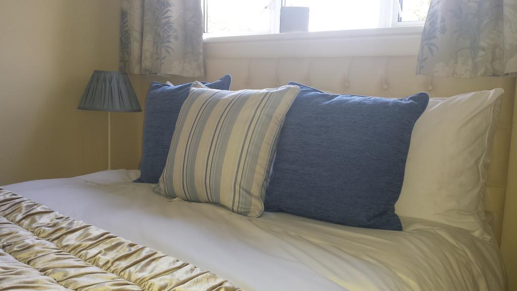 Harwood House B&B Great Dunmow Habitación foto