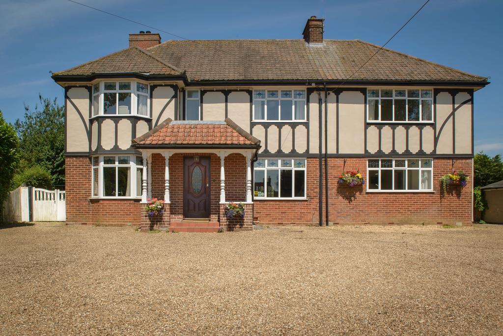 Harwood House B&B Great Dunmow Exterior foto