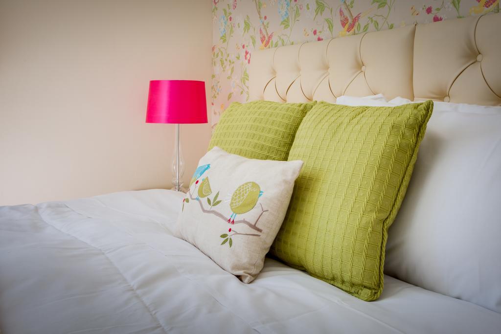 Harwood House B&B Great Dunmow Habitación foto